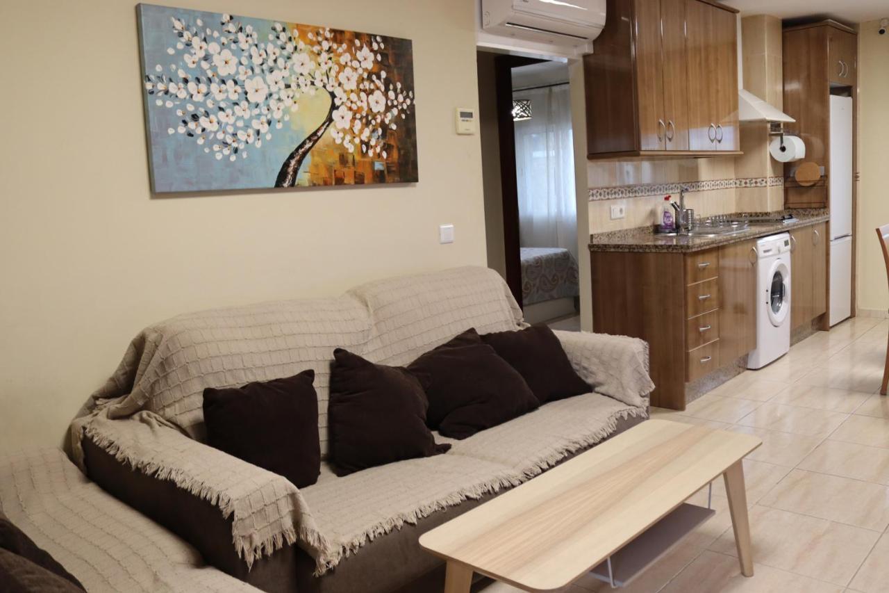 Apartamentos Carihuela Playa, Acogedor, Wifi Y Fibra Optica Torremolinos Exterior photo
